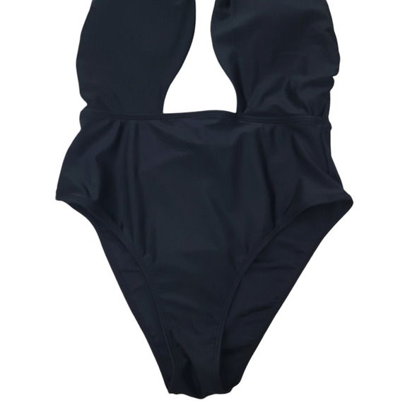 NWT Cupshe X Stassie Halter Swimsuit Black One Piece Front Cross Medium Backless - Picture 4 of 10
